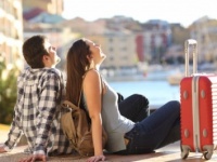 【実態調査】彼との二人きりの旅行がOKなのは、付き合って何カ月から？
