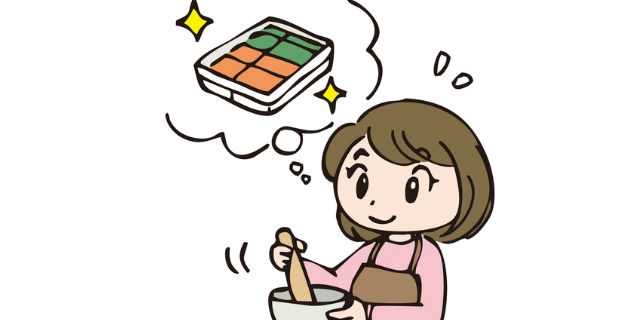 冷凍の離乳食を作る主婦