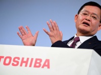 5カ年の中期経営計画を発表する東芝・車谷暢昭・会長兼CEO（写真：AFP/アフロ）