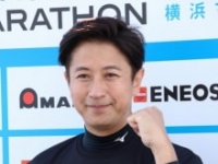 谷原章介