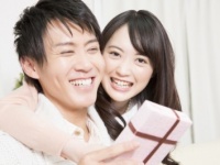 逆プロポーズはアリ!?　 男性はプロポーズを「したい」or「されたい」、約8割の本音とは？