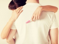 ……あり得ない……。彼氏からのプロポーズより先に妊娠が発覚した場合に女子が思うこと4つ！