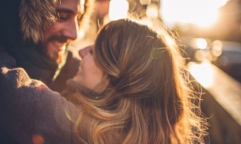 ミューズになれ！？天才肌アーティスト男子を落とすテク