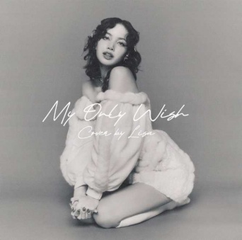 Instagram:リサ (@lalalalisa_m)より