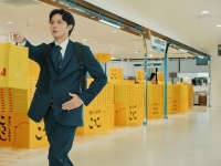 磯村勇斗、地元銘菓「こっこ」CM就任！話題の“謎ダンス”と撮影裏話に注目