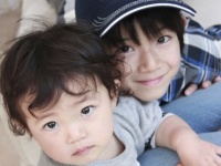 【既婚男女のちがい】子どもを生むときの理想的な兄弟の年齢差ランキング！⇒「2位：3歳差」
