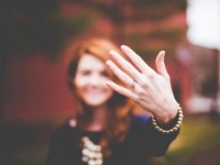 お前は俺の女！　彼女に「指輪を買ってあげたい！」と思う瞬間・6選