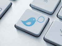 ホンモノか偽物か！？ファンの書き込みに答える山田孝之のツイートが大人気