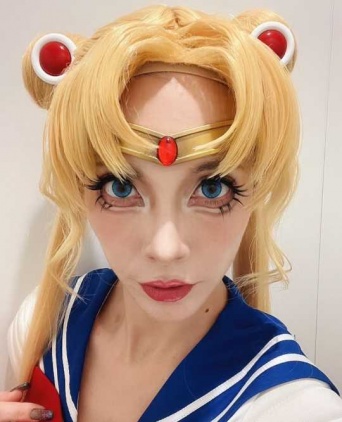 Instagram:土屋アンナ(@annatsuchiya0311)より