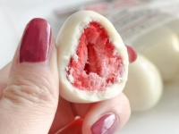 OFFモードをONに切り替え、無印ホワイトチョコがけいちご　＃引き出しおやつ