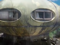 1970年代に建てられたUFO型の住宅「FUTURO」（フトゥロ）廃墟（台湾）