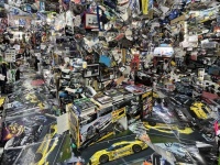 「脳バグる」「高熱出した時の夢」　西軽井沢のイエローハットの様子がおかしい...驚異の内装に2.9万人困惑