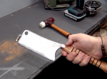 職人技が見物！たった２ドルで購入した錆だらけの包丁が新しい姿に生まれ変わる
