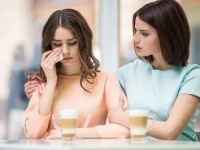 無意識でも破壊力はバツグン!!　妊活中の女友だちを傷つけてしまった言葉4つ！