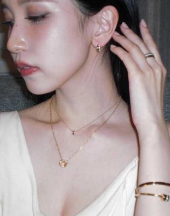 Instagram:ミナ(@mina_sr_my)より