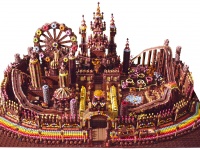 明治ミルクチョコ100周年！総重量200kg超の“巨大お菓子建築”に”あの超人気クリエイター”が挑戦！　バレンタイン前日に全貌公開へ