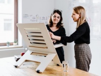 こっわ。職場にいる「高圧的な人」への接し方3つ