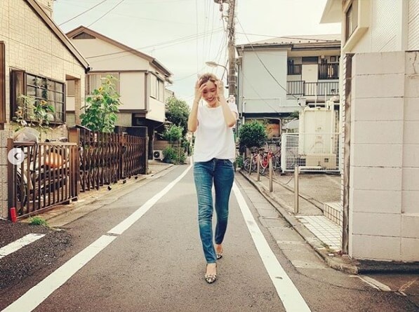インスタグラム：紗栄子(@saekoofficial)より
