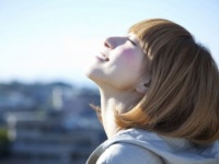 イメチェンするならこの髪型！　男性が好きな「女性の秋ヘア」3選