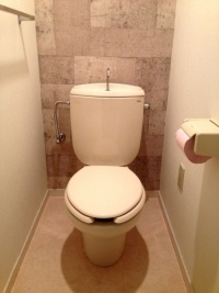 ペーパーの三角折りはマナー違反!?知らないとヤバいトイレのマナー4つ