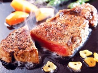 「ビーフステーキ食べ放題」