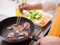 【モテる一問一答!?】男子が好感をもつ「得意料理は？」に対する女子の回答