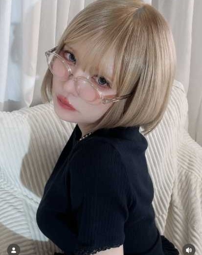 Instagram:益若つばさ(@tubasamasuwaka1013)より