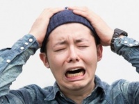 言えねぇぇぇ！　男性が結婚しても「隠してること」4つ