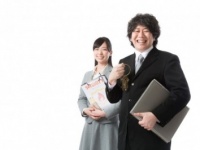 男女でちがう？　職場にいると「癒される異性」の特徴