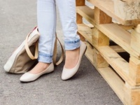 隠してもバレバレっ！　「妊娠したんだろうな」と思う同僚の行動6つ