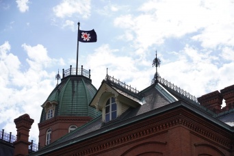 就寝中の少女に『わいせつ行為』、消費者金融に【生徒の個人情報漏えい】など…　「5人の教職員」を懲戒処分