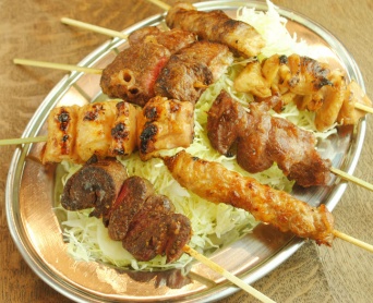 東京レストランツファクトリー株式会社/やきとん エイトのプレスリリース画像