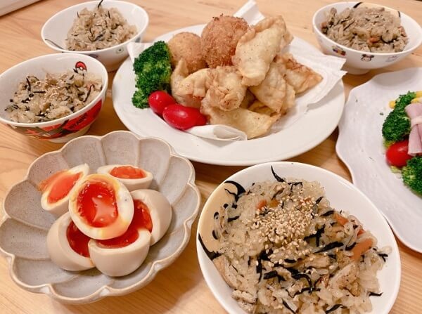 辻希美 夕食にツッコミの声が止まず どう考えてもおかず少ない 1ページ目 デイリーニュースオンライン