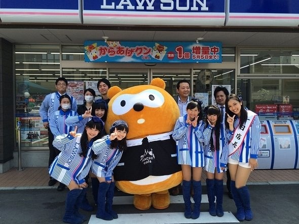 写真は2014年4月に開催された一日店長キャンペーンの様子（PRTIMESプレスリリースより）