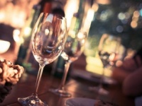 これって脈あり？　気になる異性をサシ飲みで落とすコツ