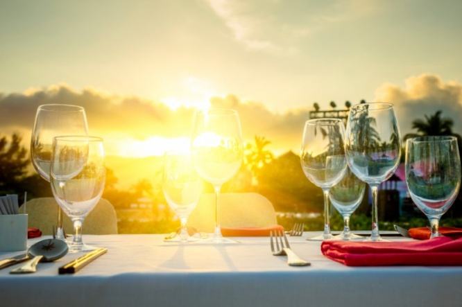 iStock_000022597010_Small