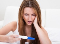 もしかして妊娠……？　生理が来なくて焦った経験3選