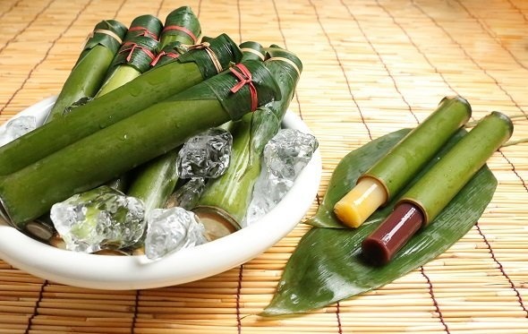 竹筒羊羹「竹とり　おおらか」（画像提供：亀屋良長）