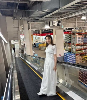 Instagram:矢田亜希子(@akiko_yada)より