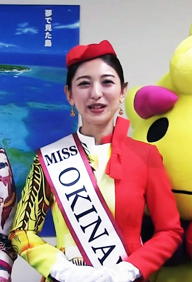 okuhama-anna-miss-okinawa1