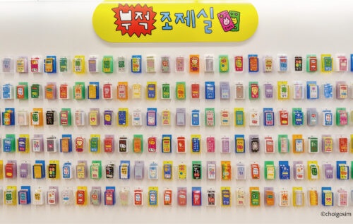 お守りカード販売の様子