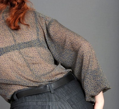 ブラの線バレてますよー！　男性が服の上からブラの食い込みがわかる女性に思うこと4つ！