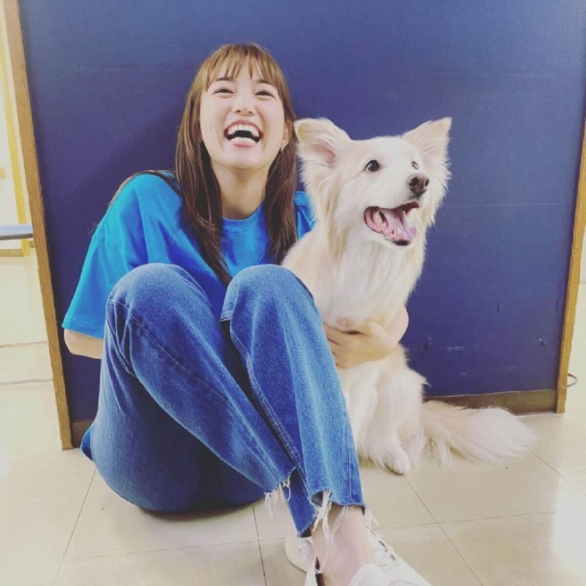 インスタグラム：川口春奈(@haruna_kawaguchi_official)より