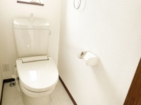 「トイレのフタを閉めない夫」どう言えばわかってくれる？（＊画像はイメージです）