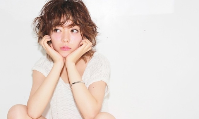 最新ショートヘア特集☆”ヘアカラー”＆”シルエット”でハンサムガールに仕上げて♪