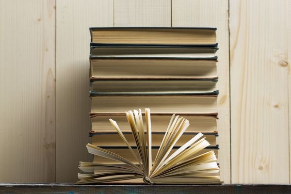 読むと意外とおもしろい、授業内の教科書【学生記者】