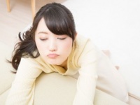 やっぱり○○歳が最初？　働く女子に聞いた「老化や加齢を意識するようになった年齢」