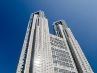 女子生徒の『陰部や乳首を触る』　「自身の唇をなめさせる」など…　東京都【4人の教諭】失職