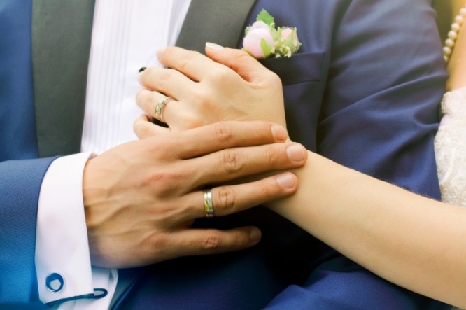 iStock_000077718477_Small