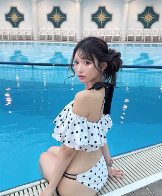 Instagram:伊藤桃々(@__peachstagram__)より